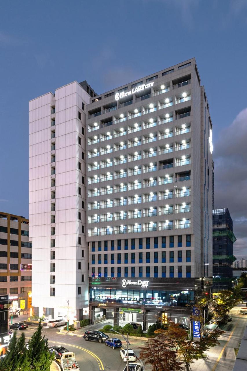 Hotel L'Art City Inczhon Zewnętrze zdjęcie